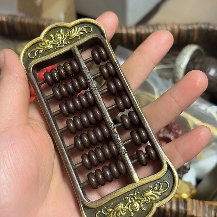 ****槿黄铜工艺品手串制作技艺