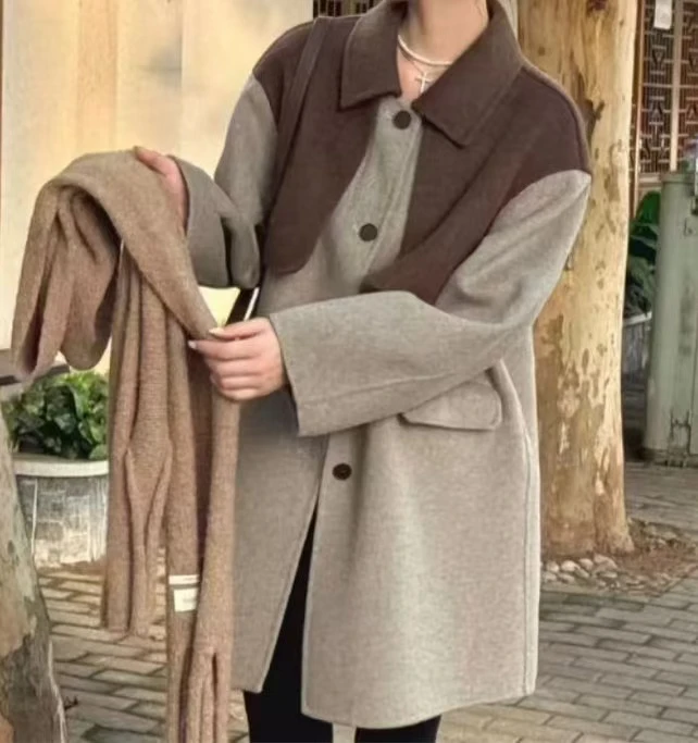 韩版双色拼接设计师款毛呢大衣 8170