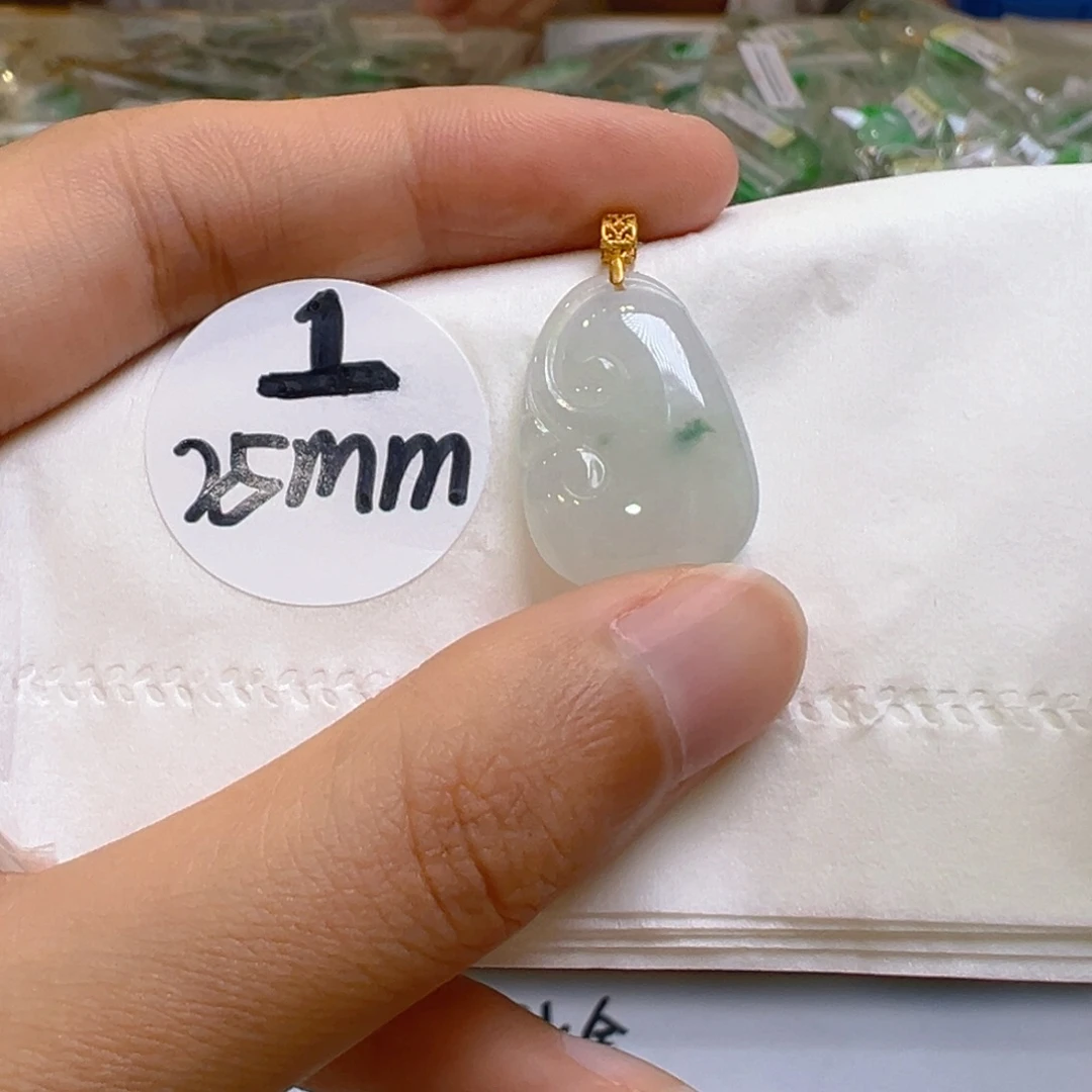 吊坠(不含链)18K金镶嵌翡翠