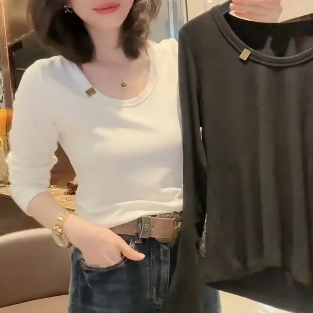 简约时尚百搭方标长袖打底衫