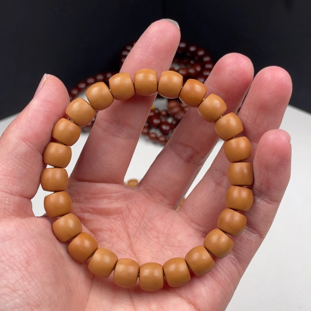 手串猴头核桃直切10。  39.9