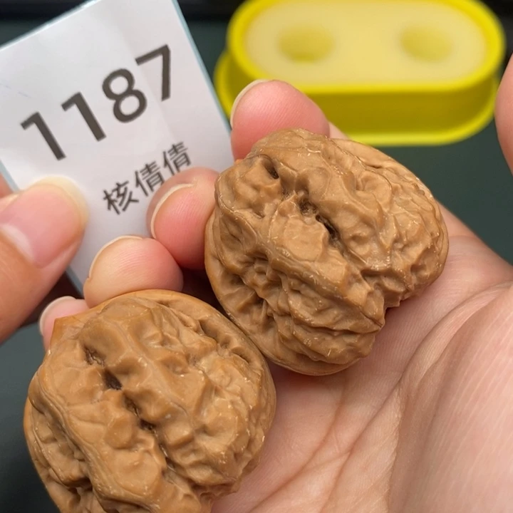 吊坠文玩核桃1187号开背肌肉哇37.43.35