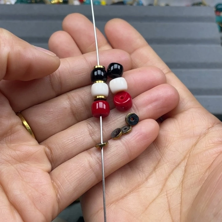 琉璃颈饰雪巴琉璃配饰珠