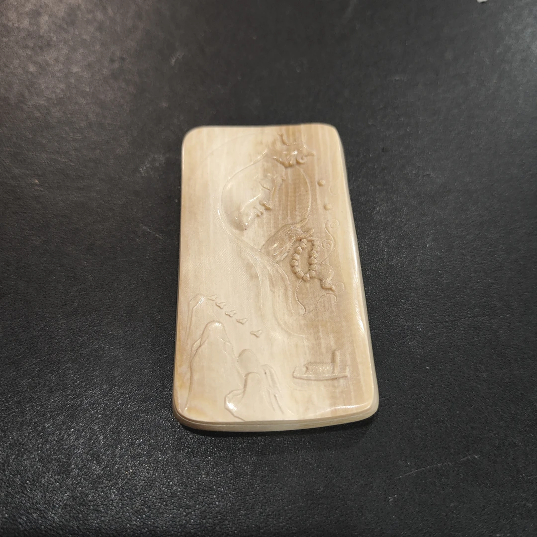 猛犸约17克雕刻件BC3081