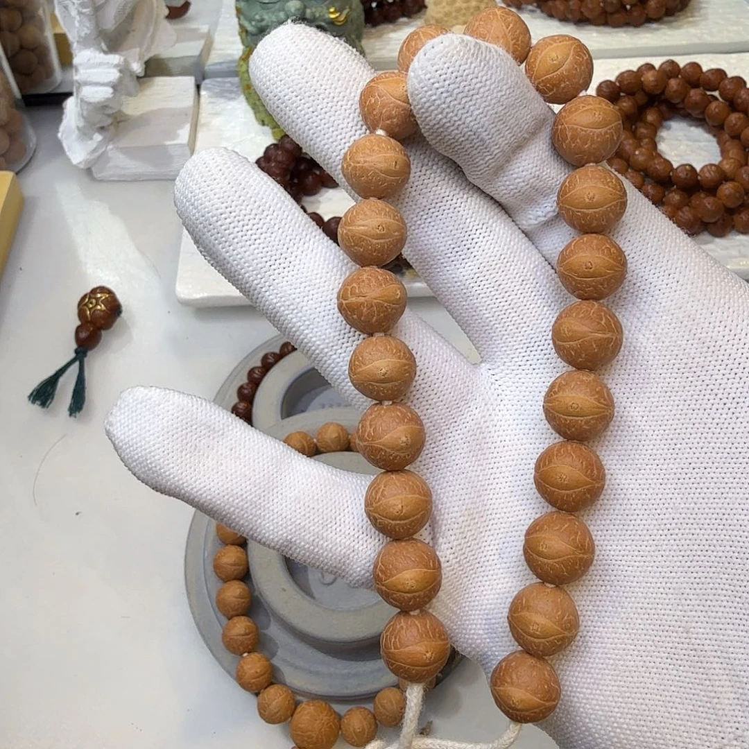 挚***゛凤眼菩提吊坠11.9-12.2高山树