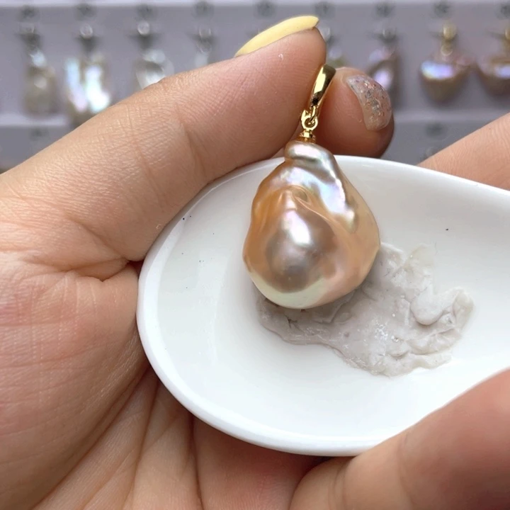 颈饰淡水珍珠合金