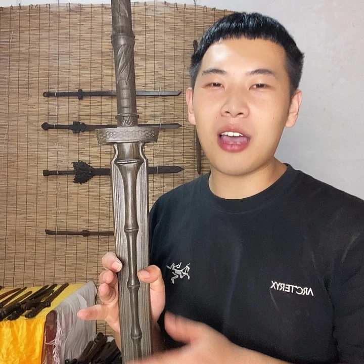 邀***曜紫檀木类成套家具绿檀