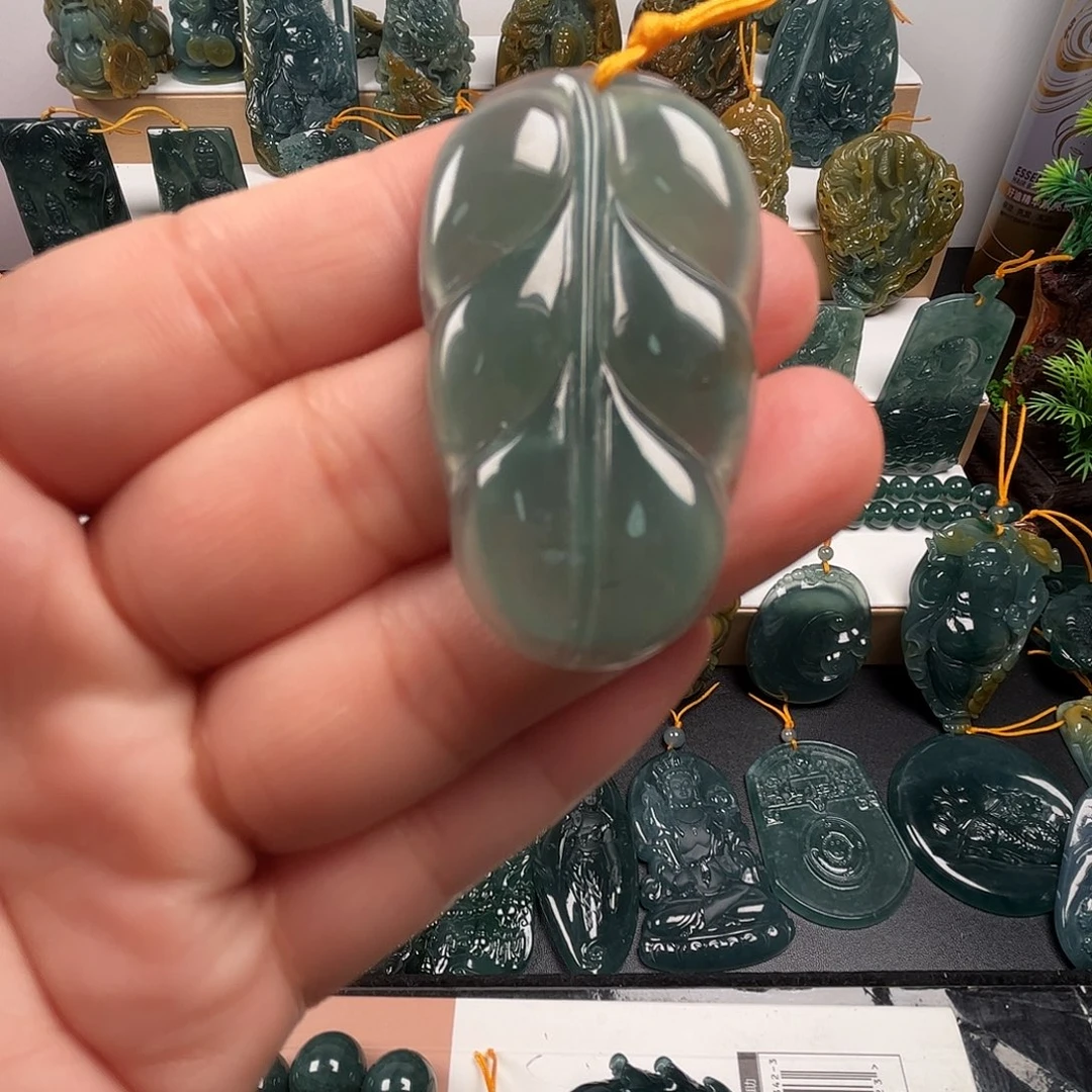 翡翠未镶嵌吊坠(不含链)纯天然A货翡翠吊坠666