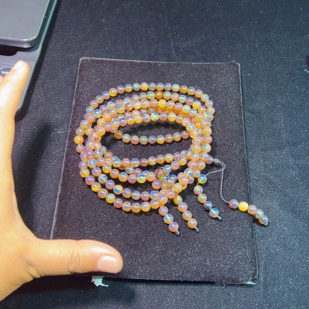 琥珀裸石未镶嵌缅甸琥珀多样性发货其中一件