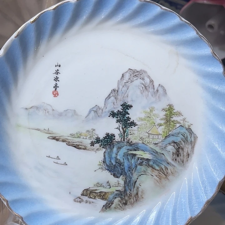 琉璃/树脂/塑料类