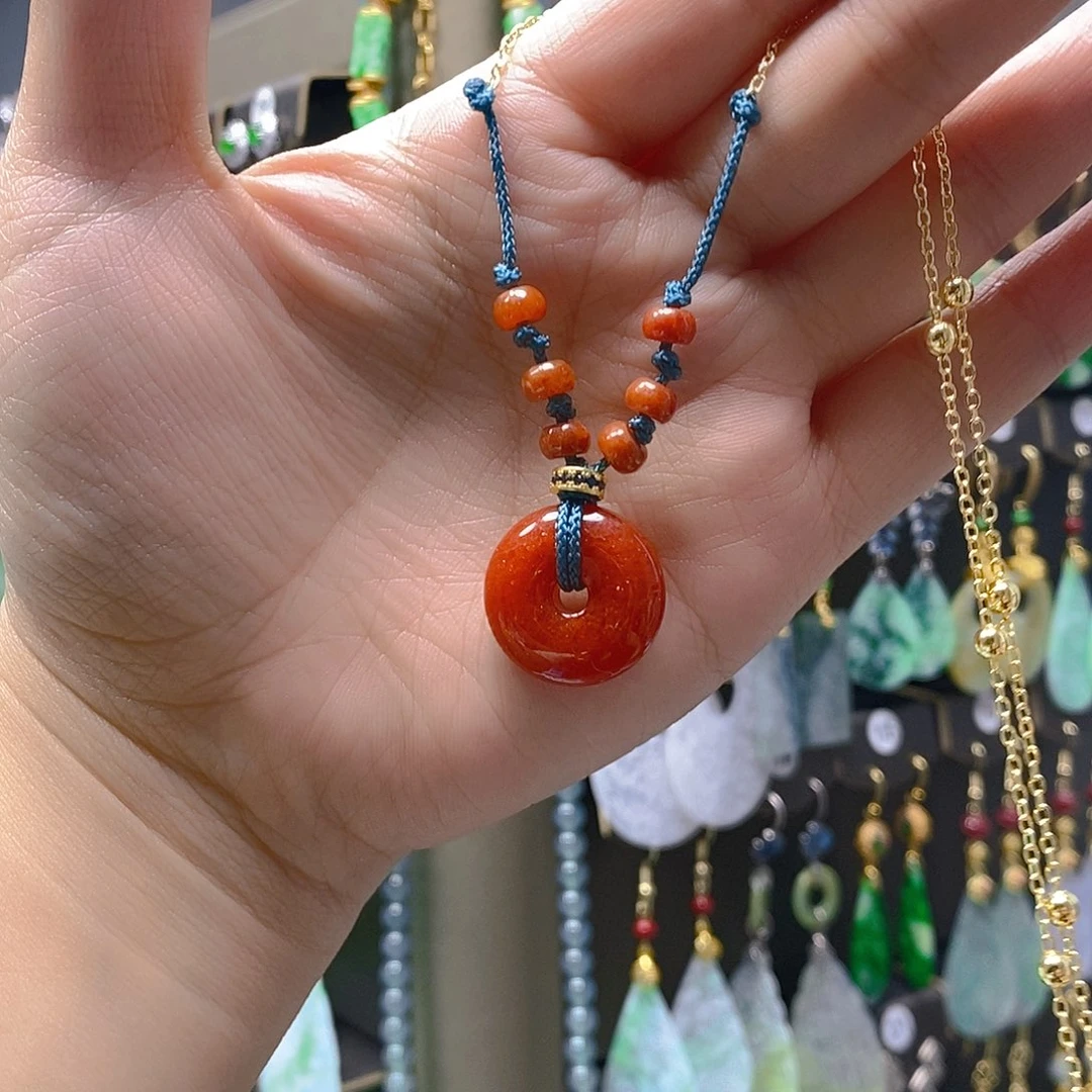 未镶嵌翡翠耳饰翡翠