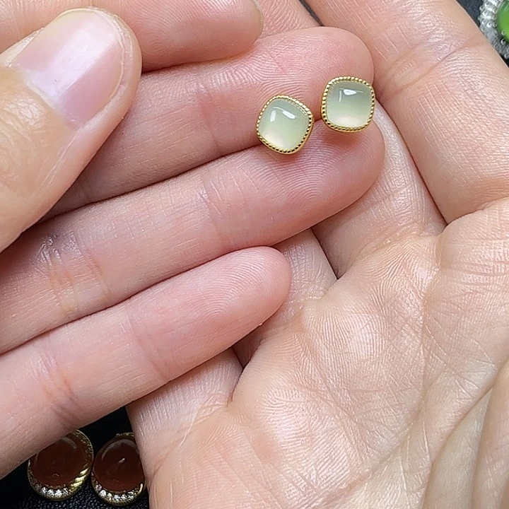 和田玉银S925镶嵌耳饰