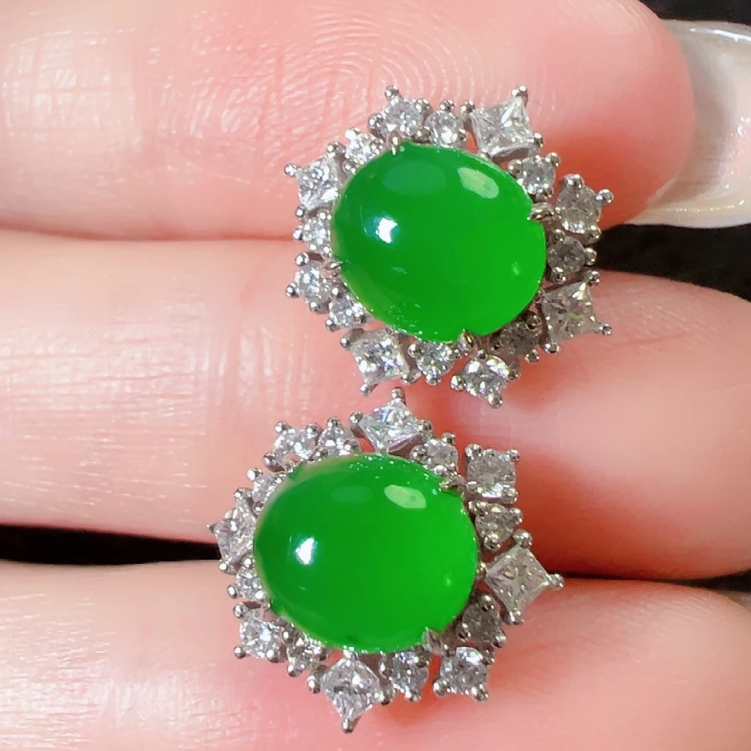 翡翠18K金镶嵌耳饰签收后24小时鉴赏期，过时不退