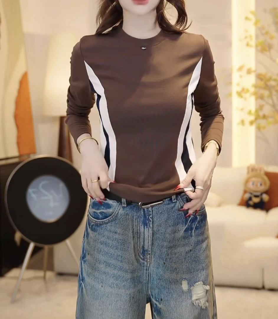 2025早秋新款修身显瘦气质百搭上衣潮小众设计感撞色洋气长袖T恤