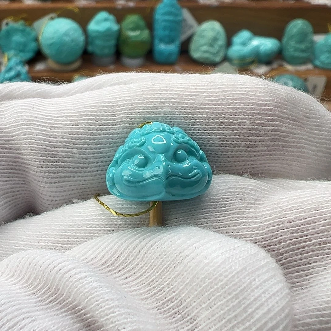 绿松石配饰未镶嵌