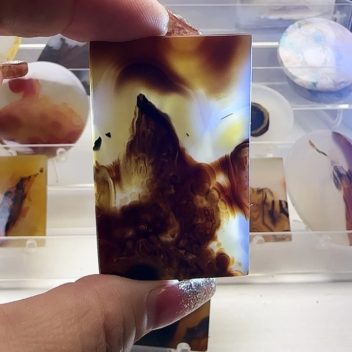 玛瑙/玉髓未镶嵌珠宝奇石