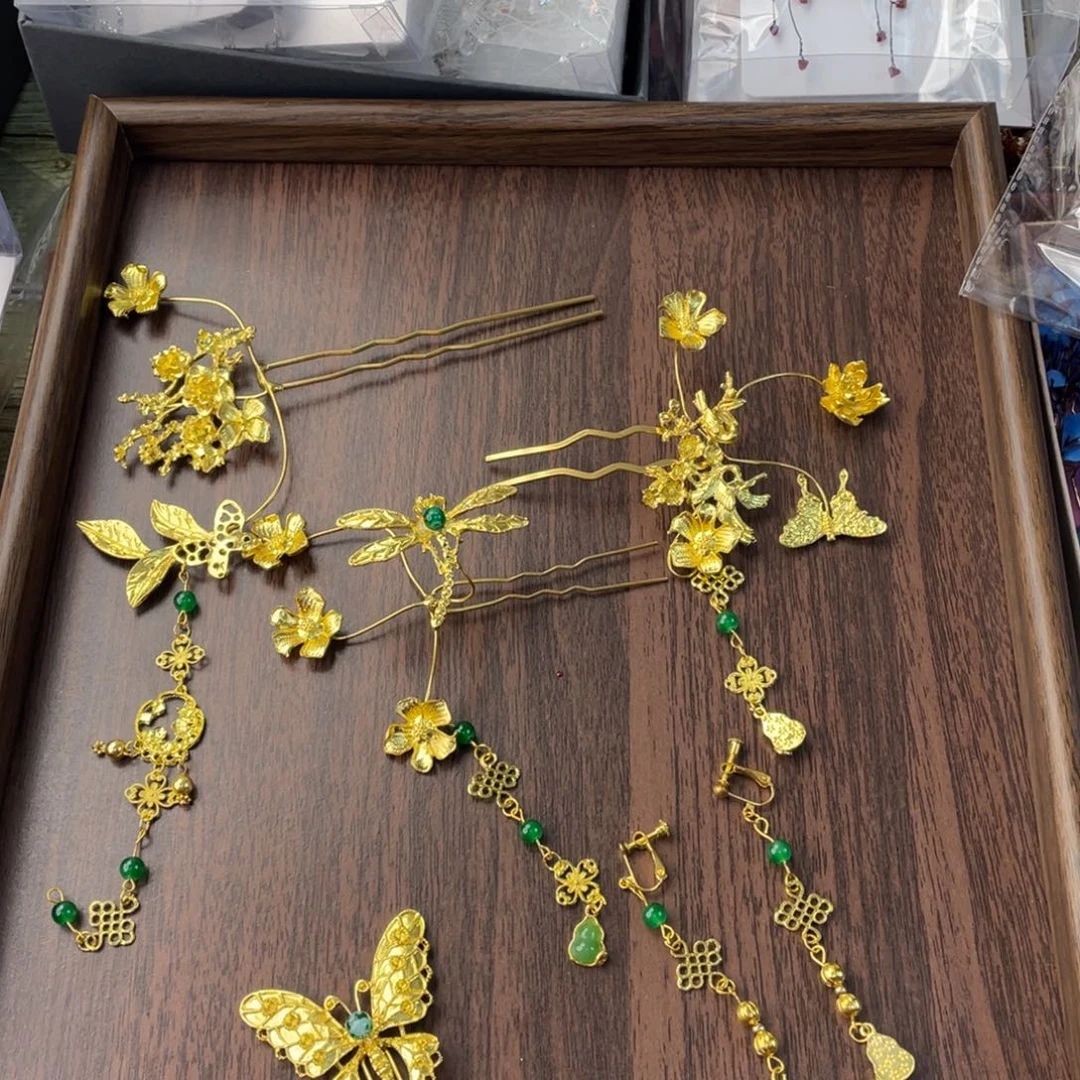 混合材质新娘头饰默认微瑕不退换