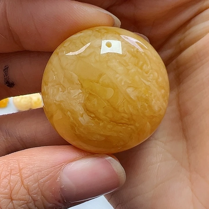 蜜蜡未镶嵌珠宝奇石