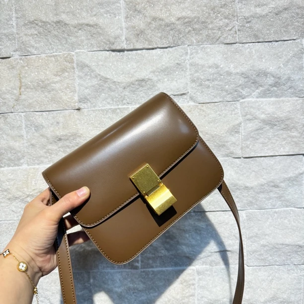 焦糖色中号豆腐包20cm