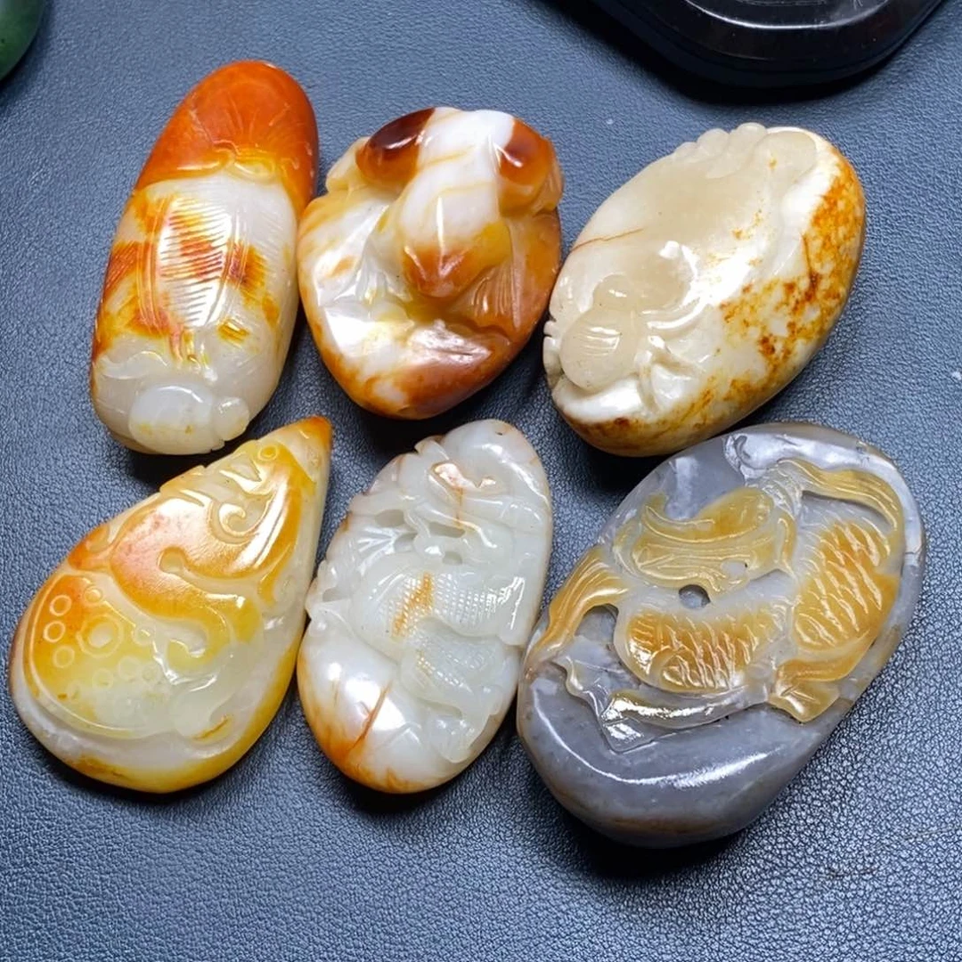 和田玉未镶嵌挂件张***明