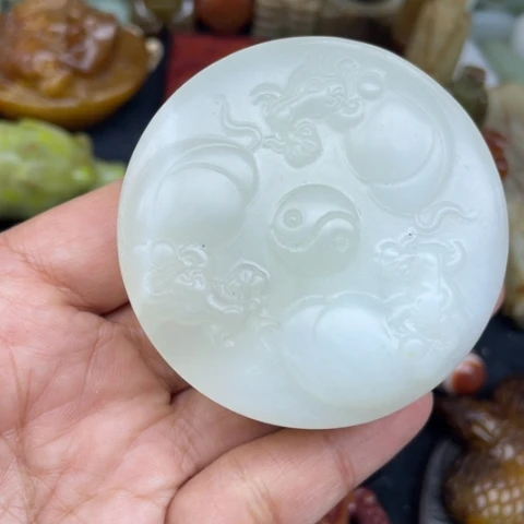 蛇纹石玉未镶嵌颈饰115