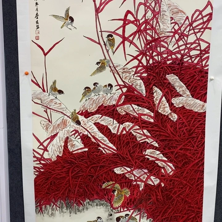 手绘作品等多种形式进行