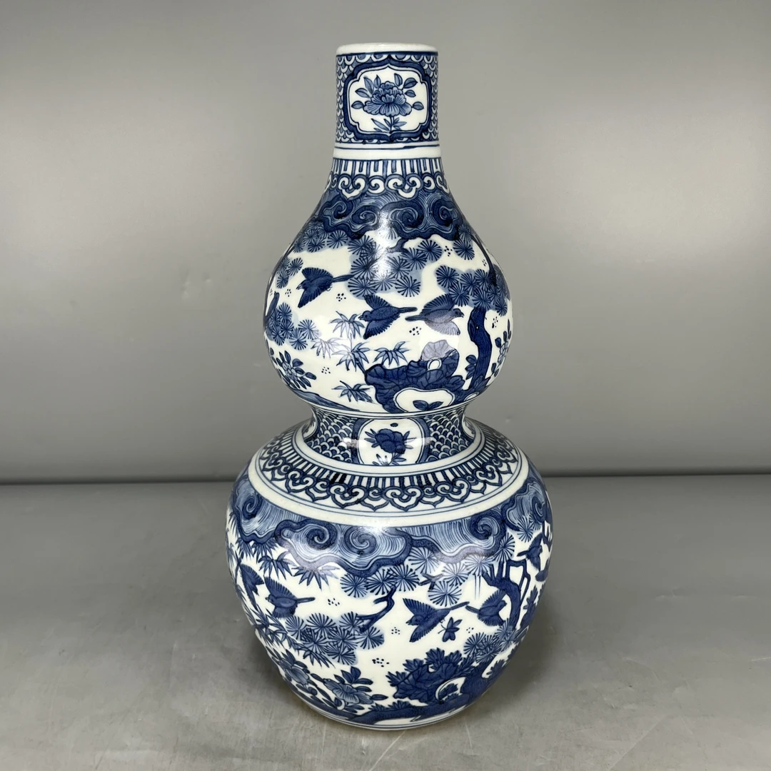 仿古瓷 仿古大明万历年制青花花鸟松竹图葫芦瓶