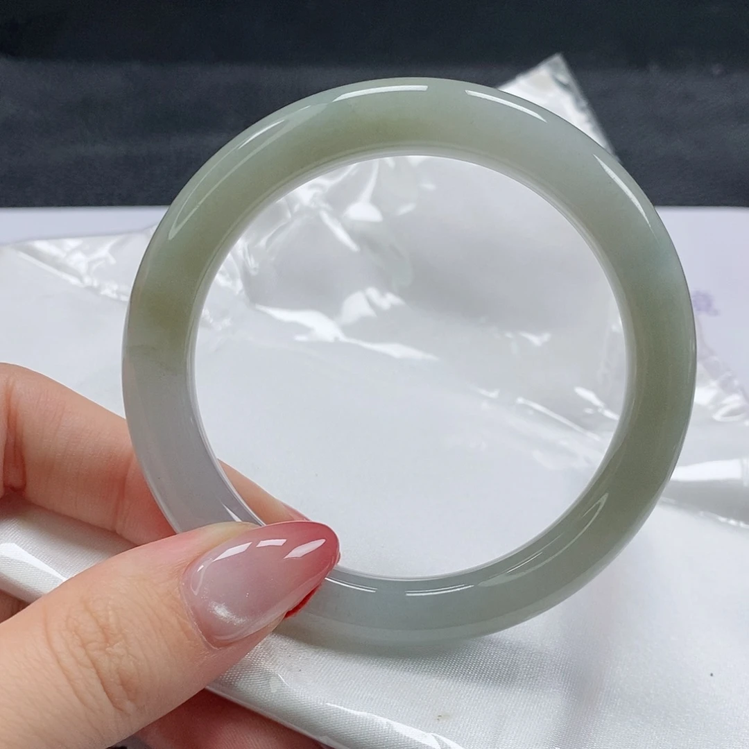 【闪购商品】翡翠手镯（圆镯）未镶嵌401号
