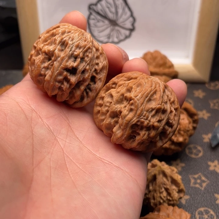 核桃磨盘文玩核桃