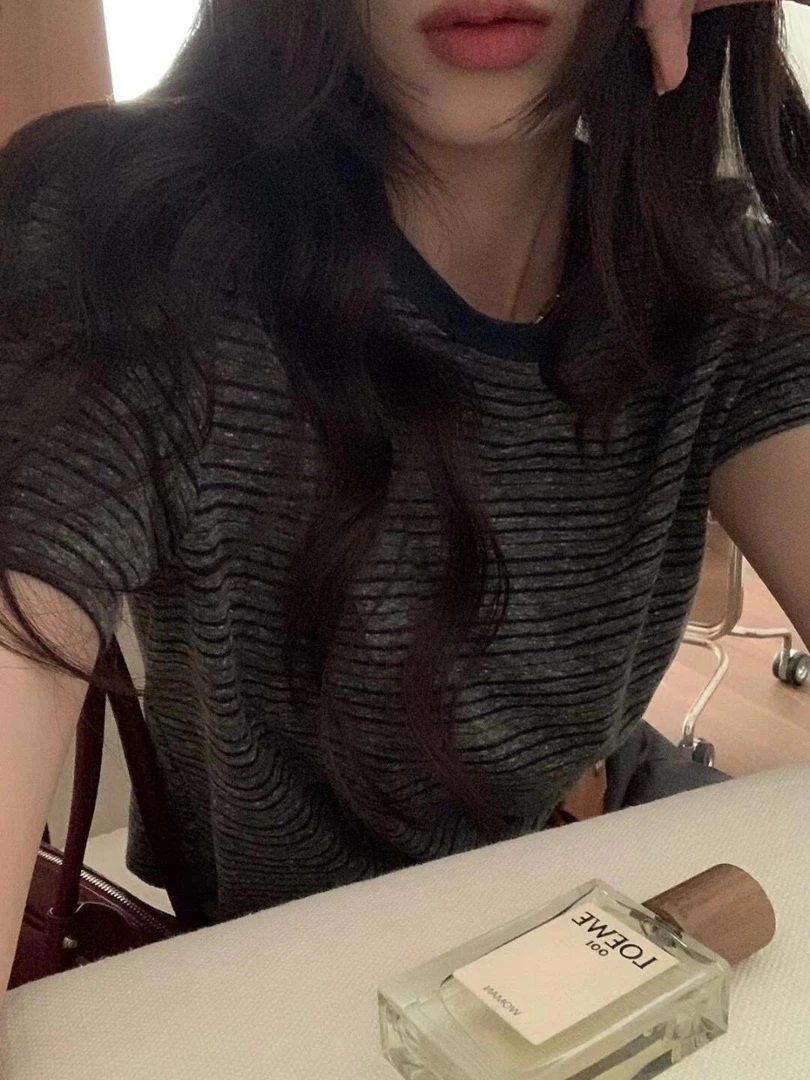 宠粉款 灰蓝色花纱女士短袖T恤