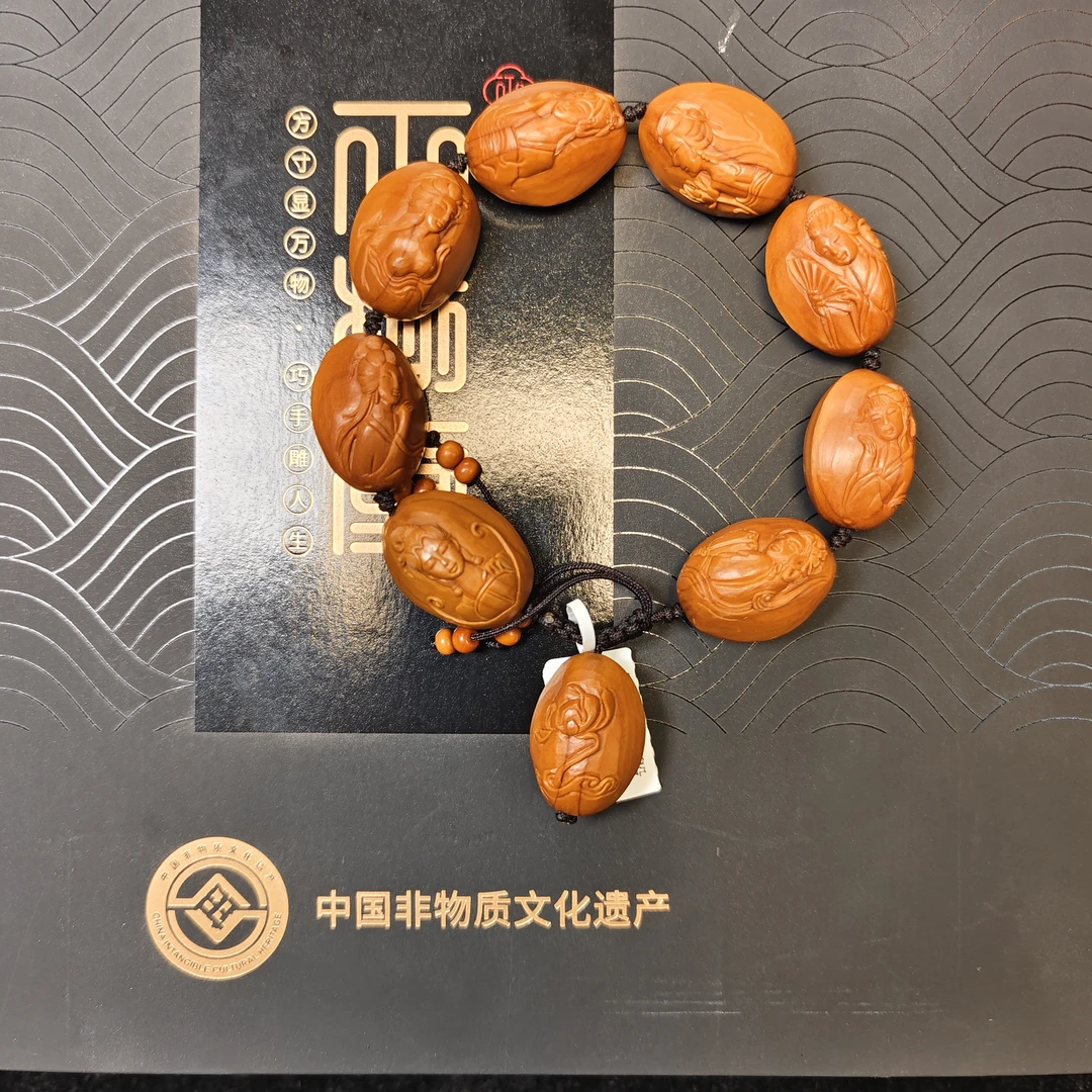 孤品八大美女—易盘玩易包浆-可自盘可送人