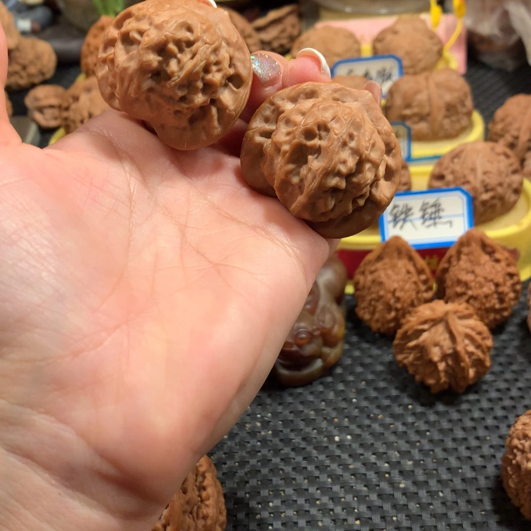 文玩核桃把件大耳朵图图