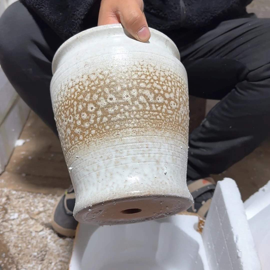 紫砂花盆瑕疵是我自己