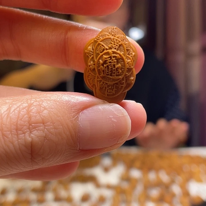 橄榄核吊坠橄榄核