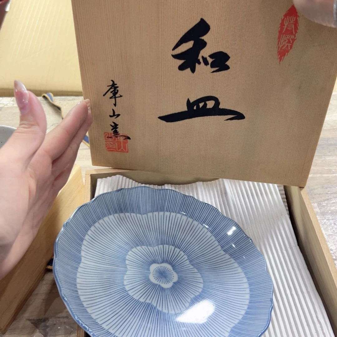 瓷片陶瓷和金属表面涂了