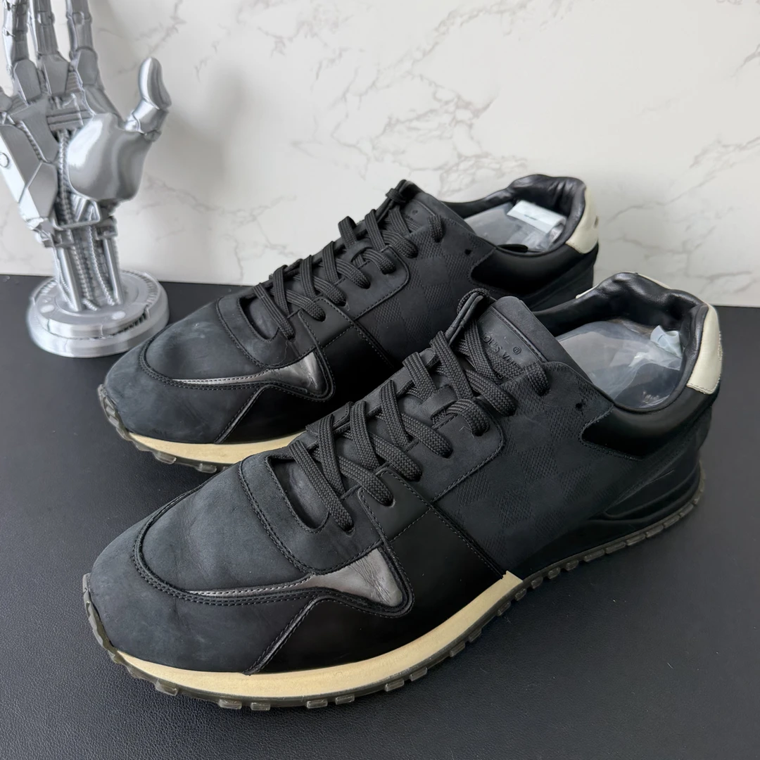 90新 LouisVuitton/路易威登 45欧码 runaway板鞋