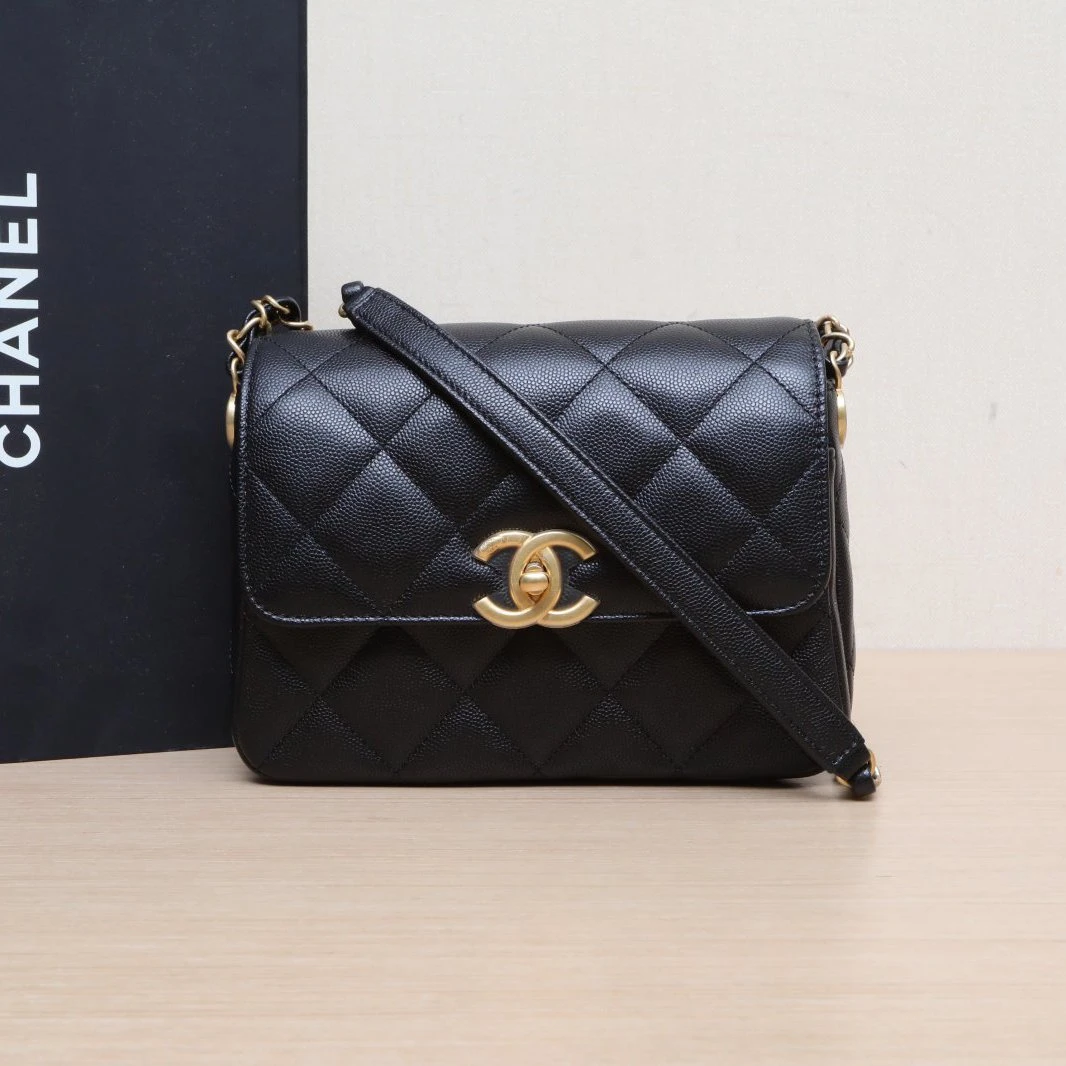 99新 Chanel/香奈儿 【双双满减】 芯片24BCF 季节款大mini口盖包