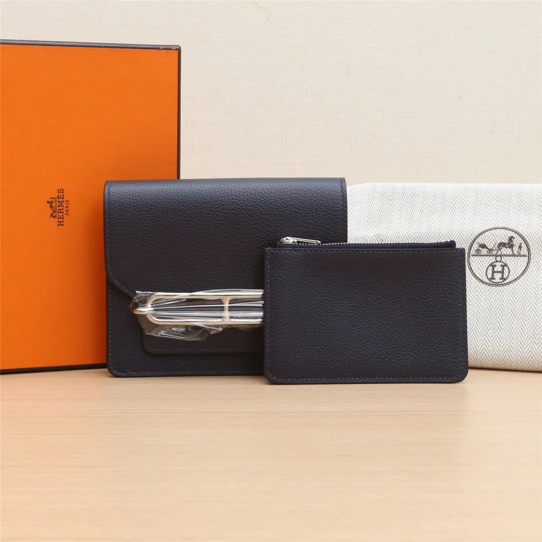 99新 Hermes/爱马仕 【念念】猪鼻子 钱包 2Z午夜蓝 Y刻 银扣
