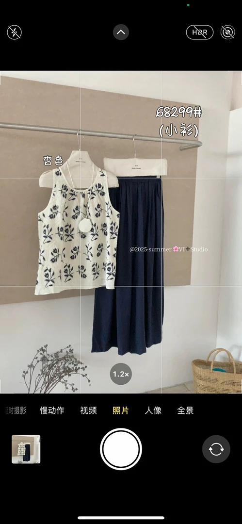 重工刺绣花朵挂脖设计感减龄洋气夏季女性无袖吊带背心小衫