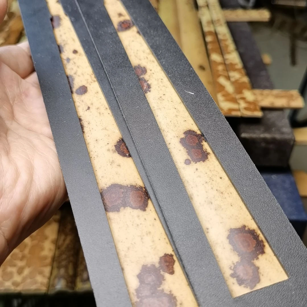 扇子黑紫花老云妃精品扇料