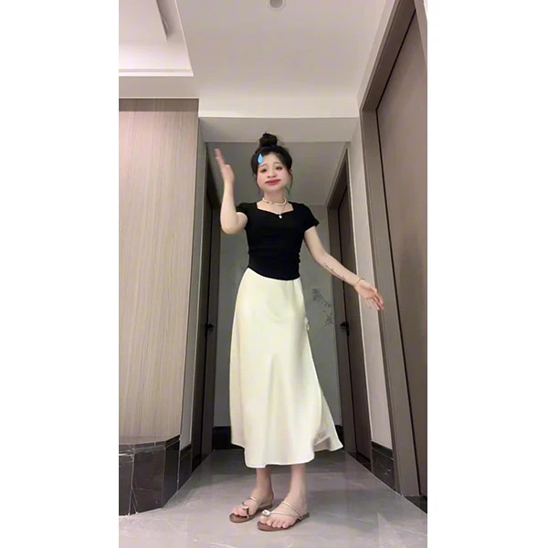 白色今年流行半身裙女2025夏垂感仙气百褶裙上衣时尚两件套装