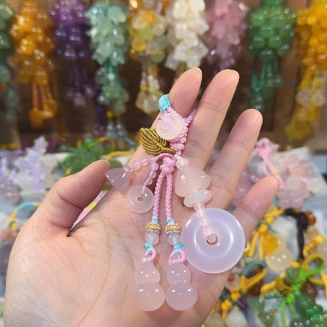 玛瑙/玉髓未镶嵌钥匙挂件