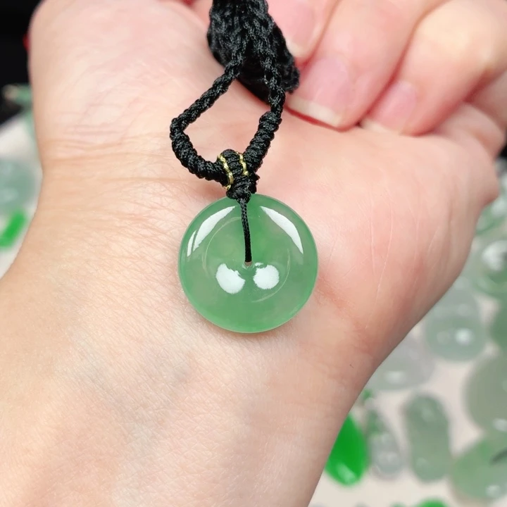 颈饰未镶嵌翡翠缅甸天然A货翡翠