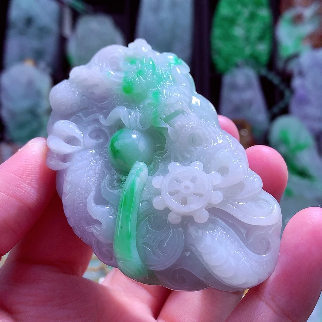 颈饰未镶嵌翡翠天然