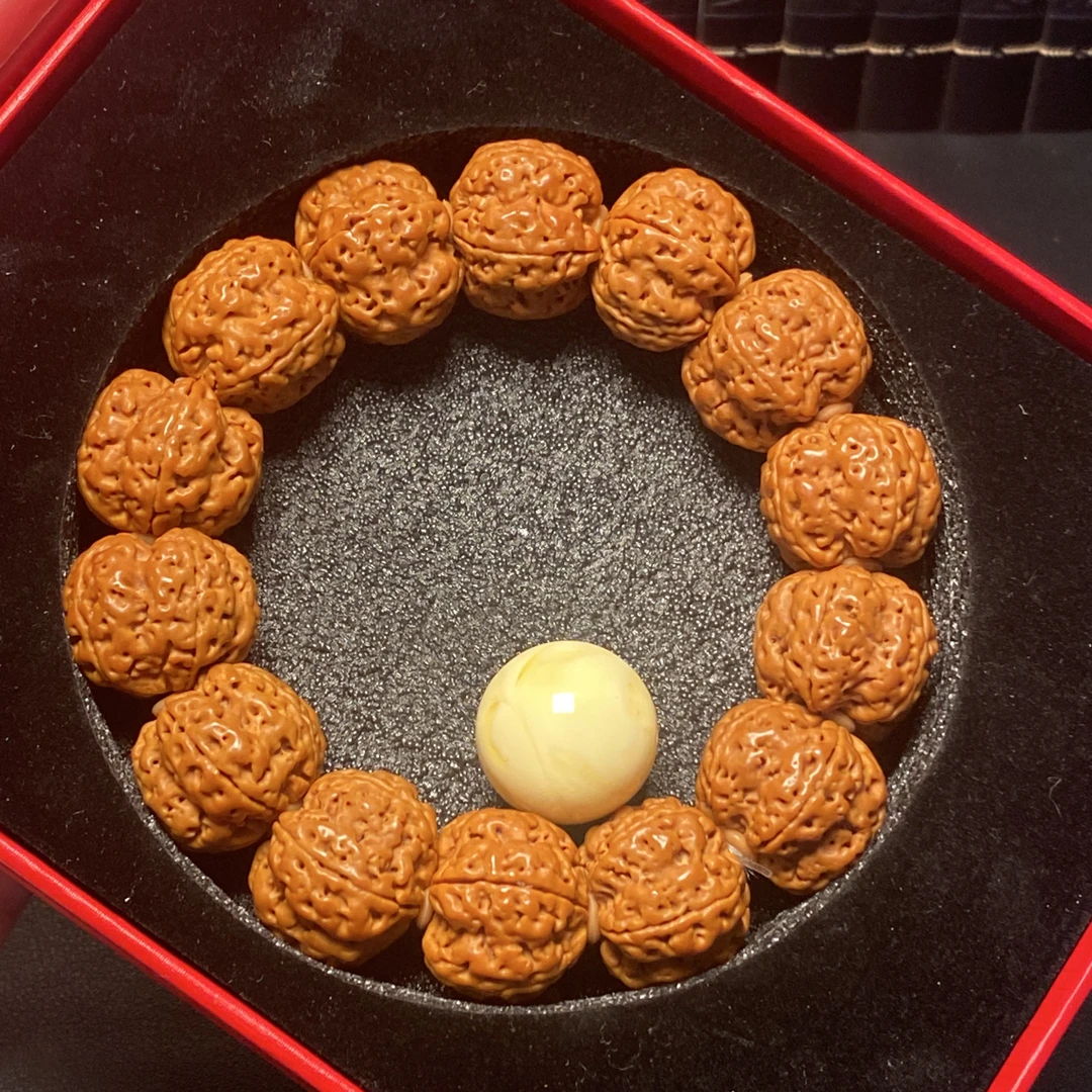 新品金刚菩提手串17号（龙牙梅花）