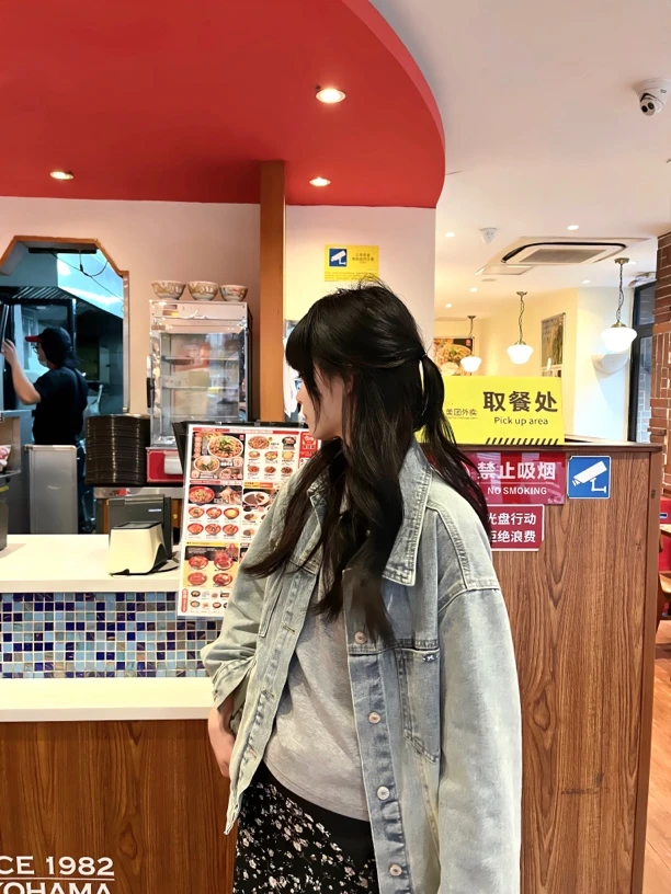 绿洲Studio 2025春季新款休闲风薄款常规款春季宽松水洗牛仔外套