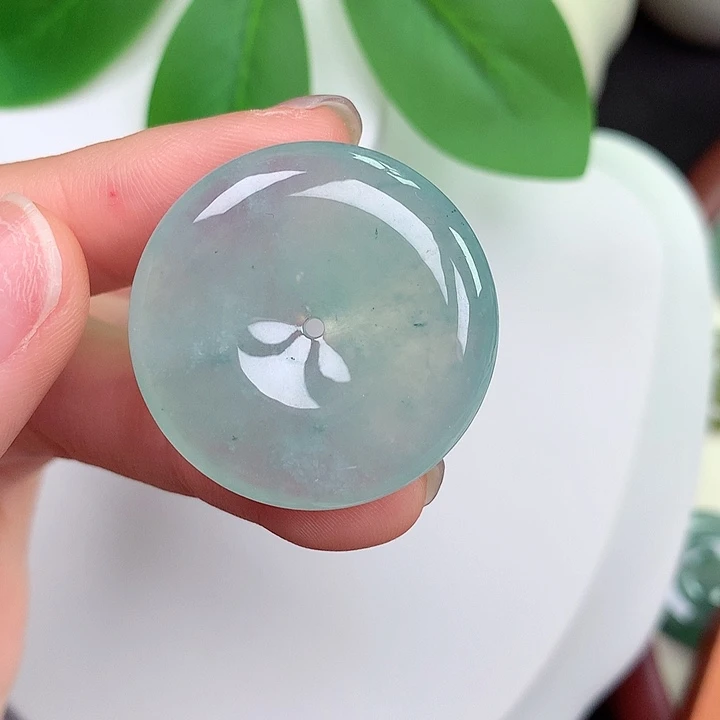 颈饰未镶嵌翡翠30.3-6.1nm
