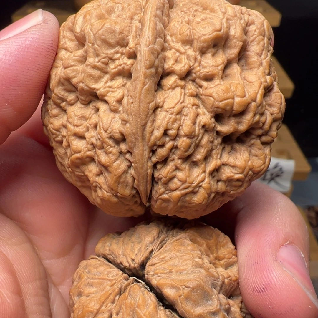 文玩核桃吊坠金刚佛手