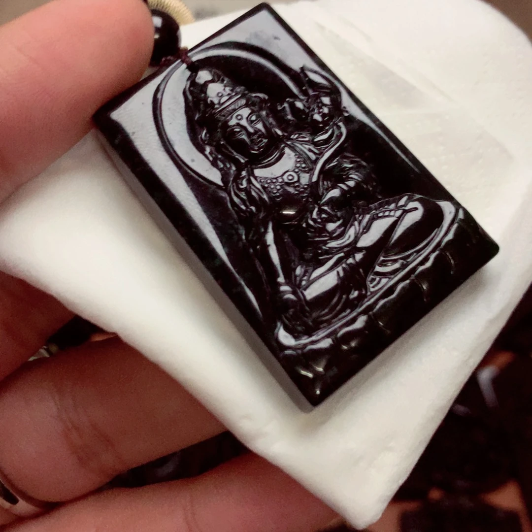 翡翠未镶嵌颈饰吊坠