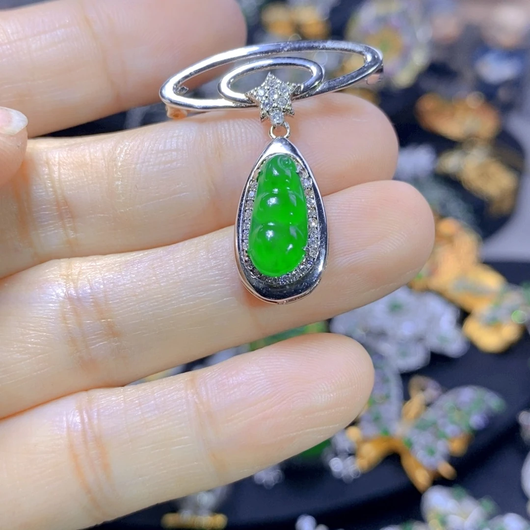 翡翠耳钉银S925镶嵌天然翡翠